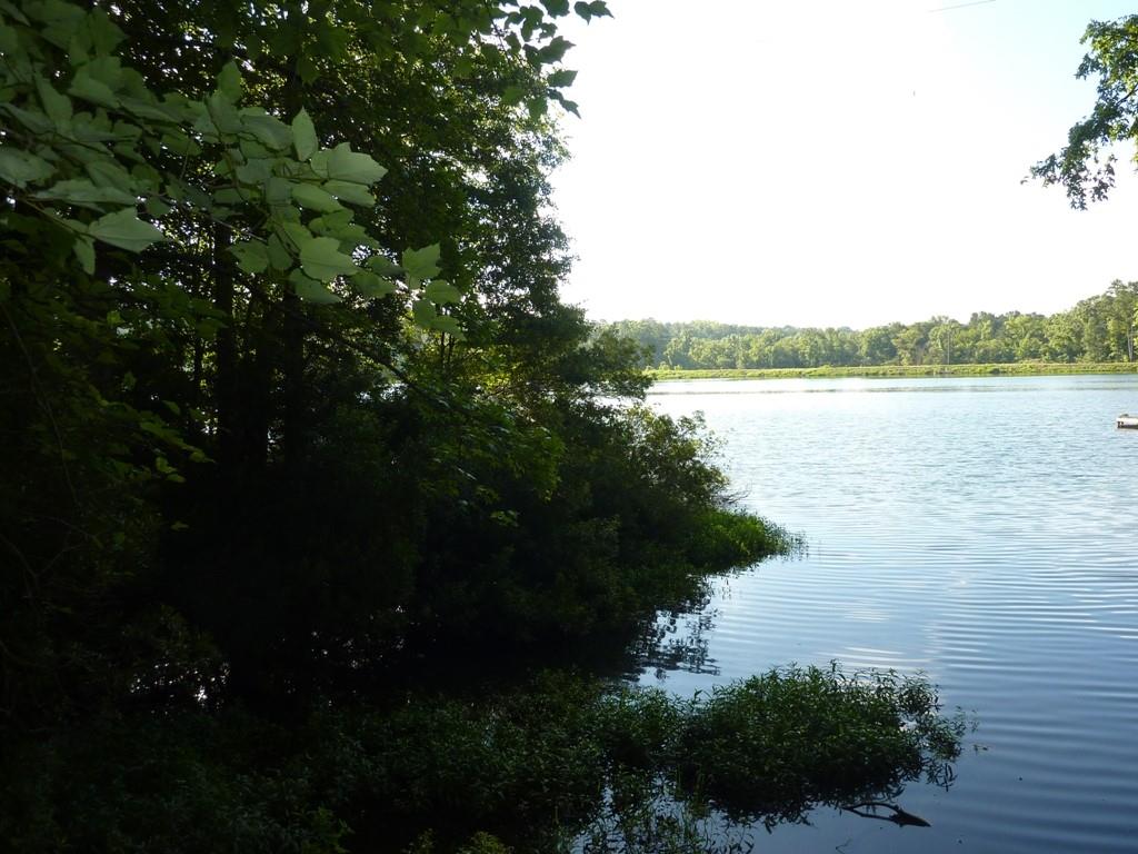 Lake Frankston - Residential