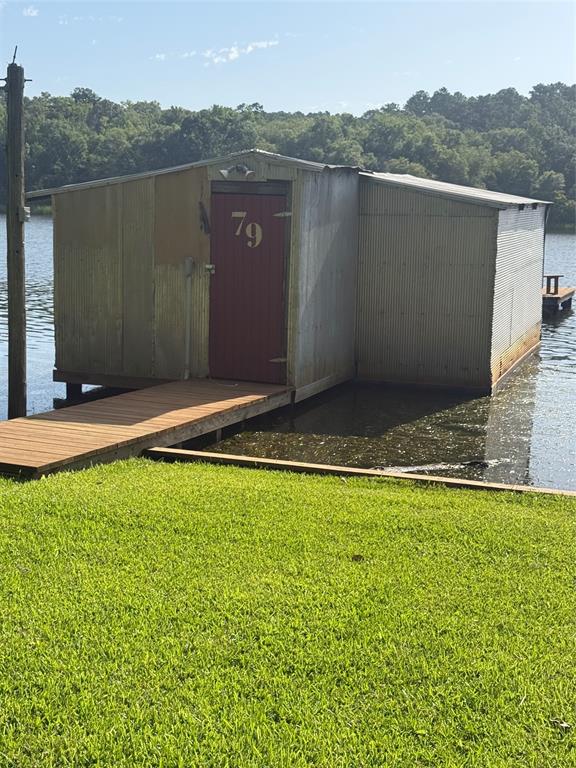 Lake Frankston - Residential