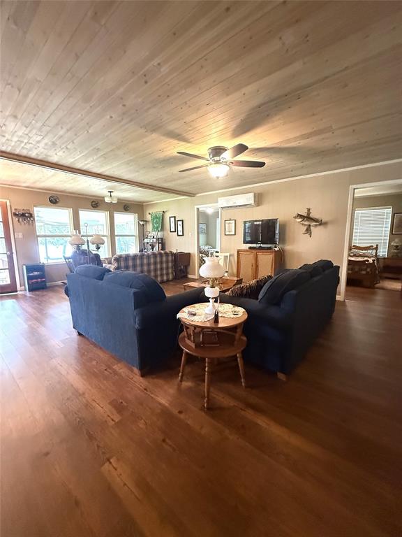 Lake Frankston - Residential