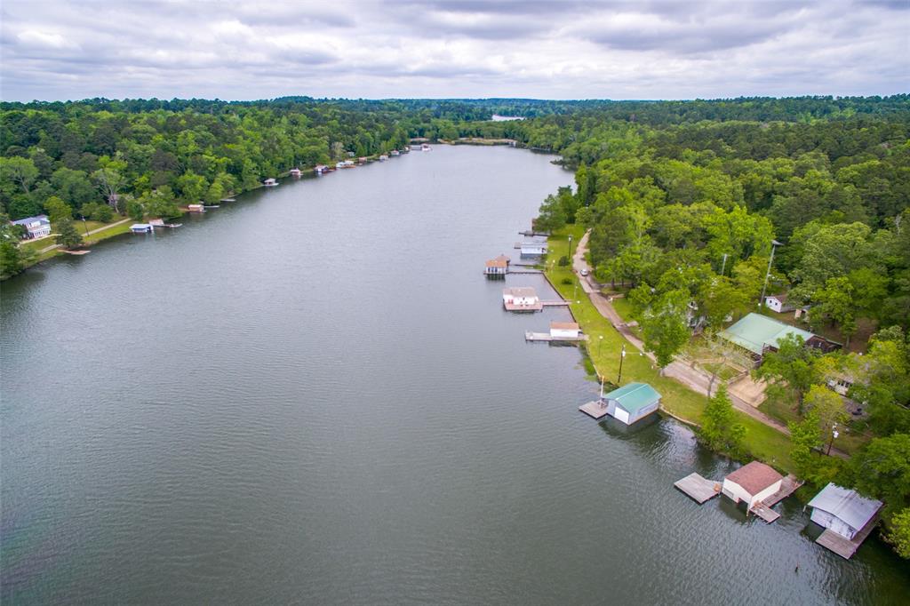 Lake Frankston - Residential