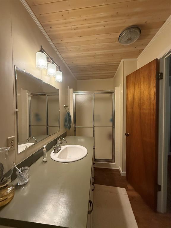 Lake Frankston - Residential