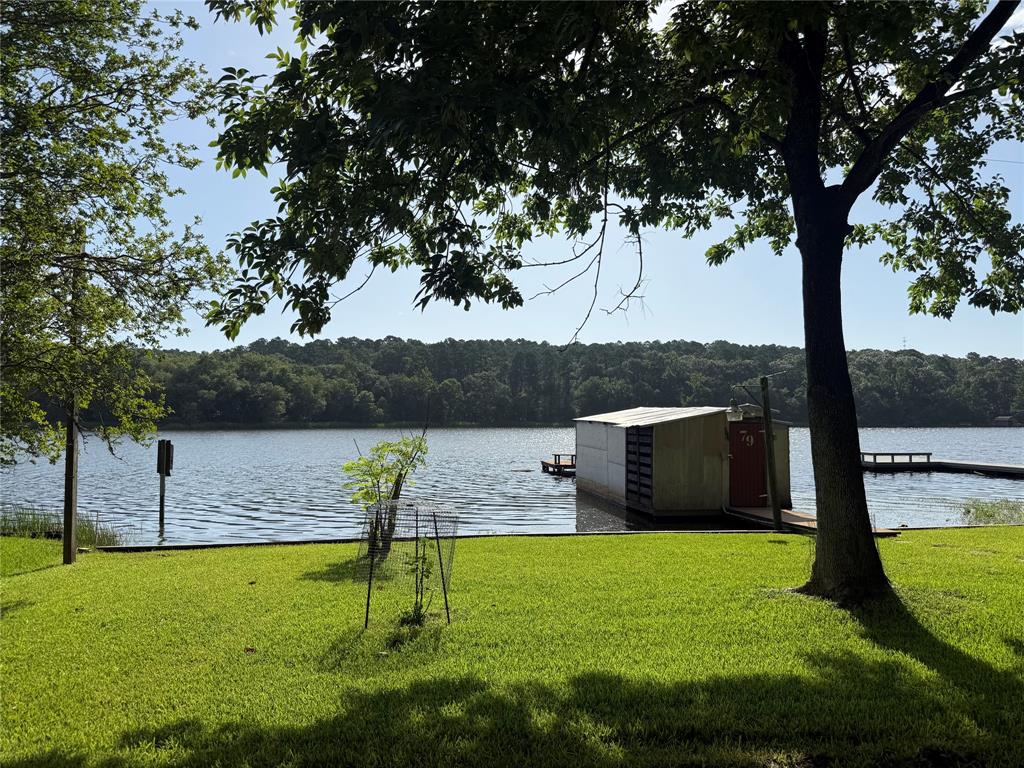 Lake Frankston - Residential