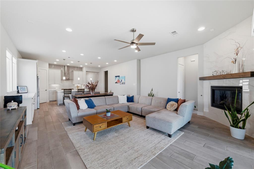 Westbury Tribute Ph 5 - Residential