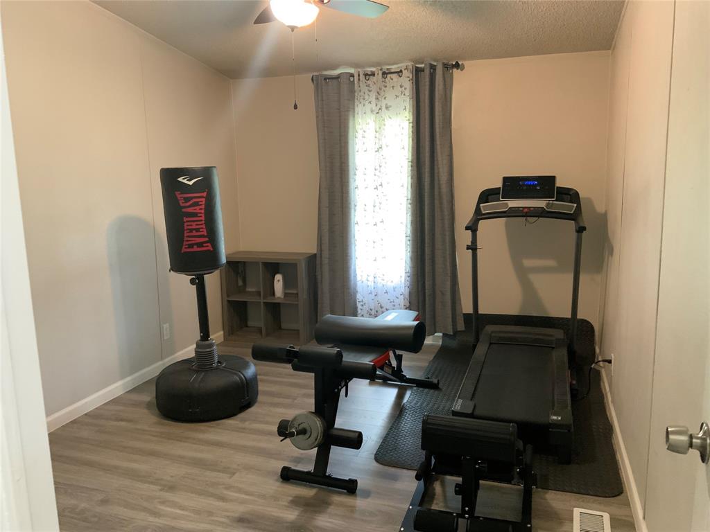 Whiskers By The Lake - Residential