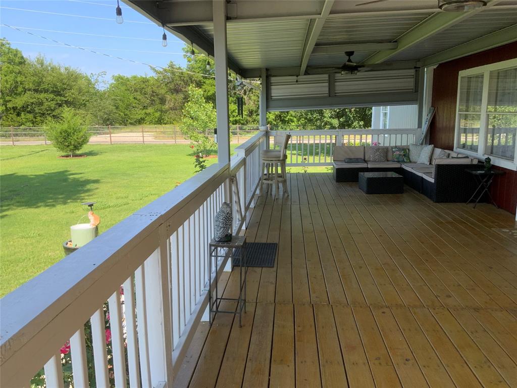 Whiskers By The Lake - Residential