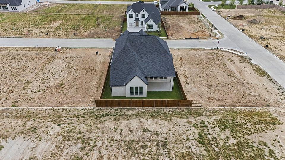 205 Hunters Glen Way
