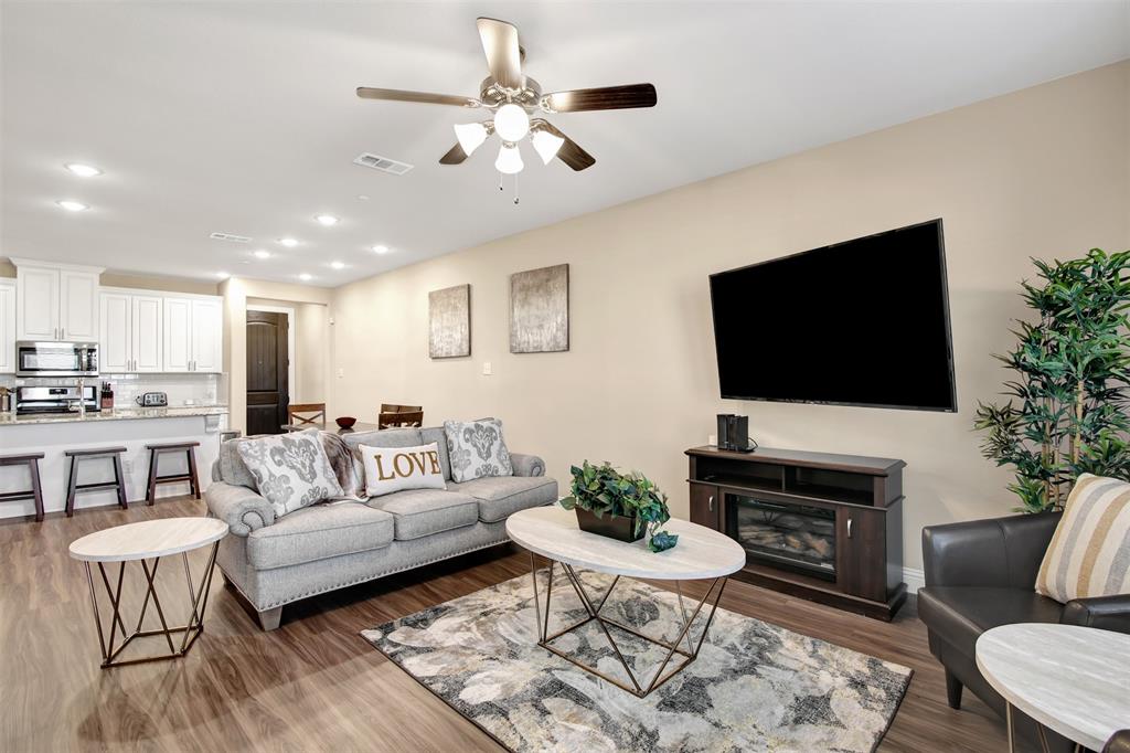 Villages Of Prairie Commons West - Residential Lease