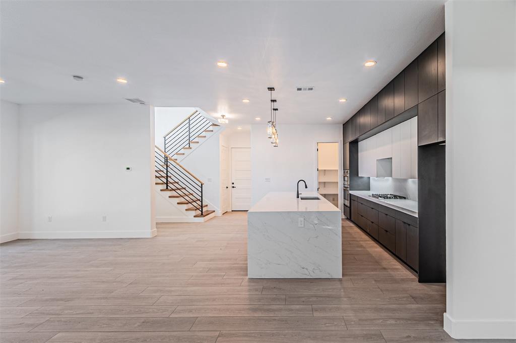 Clifton Place 02 - Residential