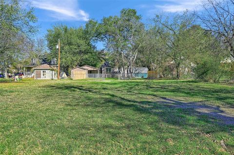 A home in Whitesboro