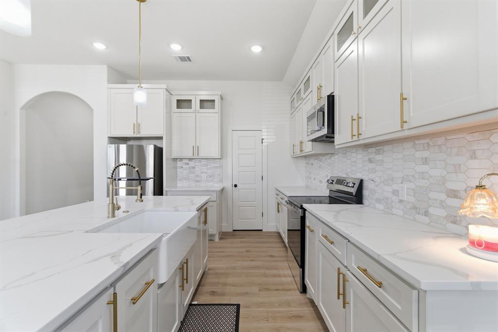 Polytechnic Heights Add - Residential