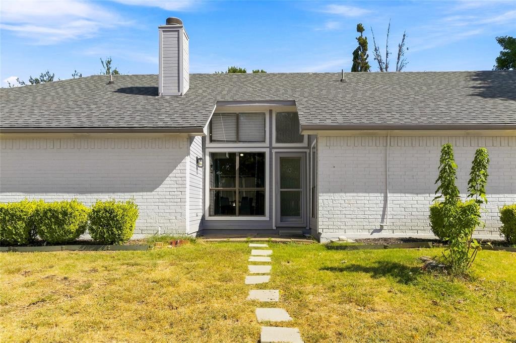 6813 Hickory Creek