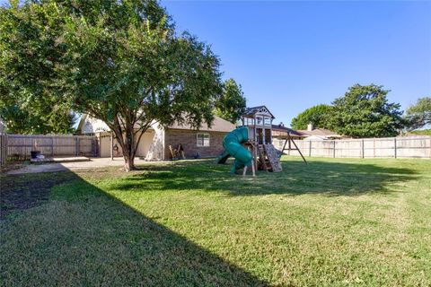 Tiny photo for 10150 Little Valley Road, Fort Worth, TX 76108 (MLS # 21100530)