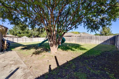 Tiny photo for 10150 Little Valley Road, Fort Worth, TX 76108 (MLS # 21100530)
