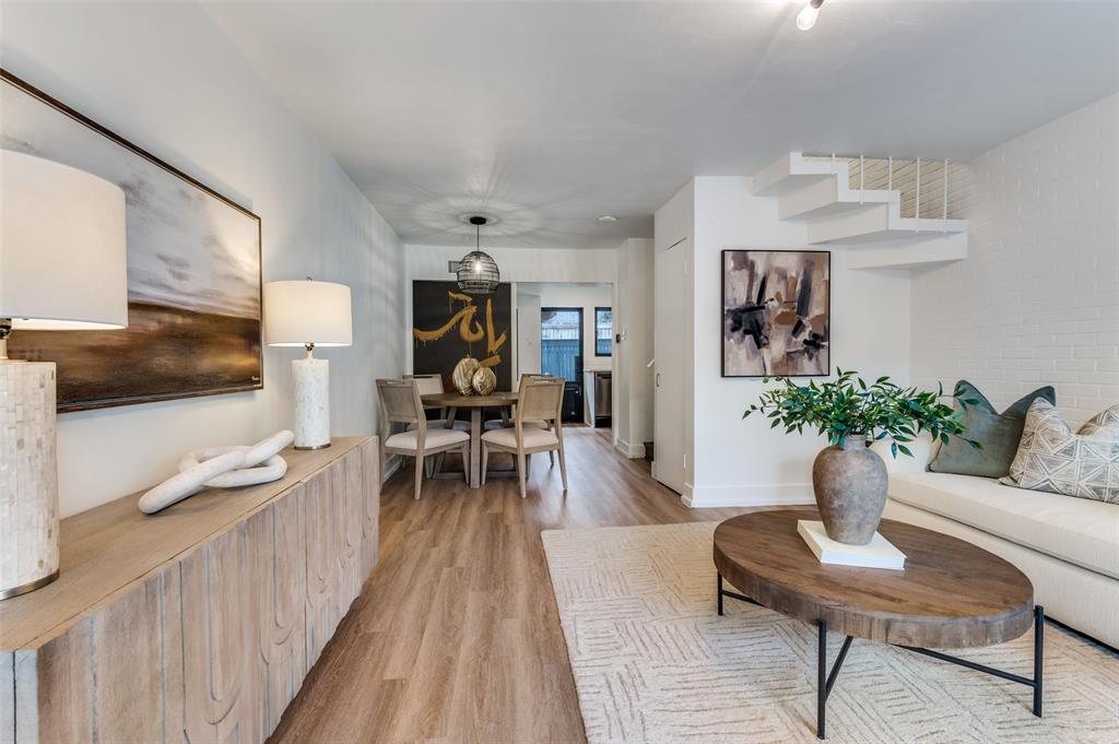 3609 Hawthorne Avenue