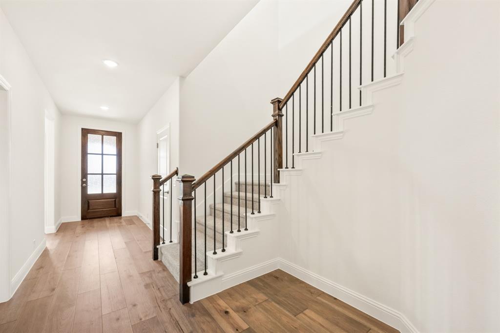 5520 Sweetwater Drive