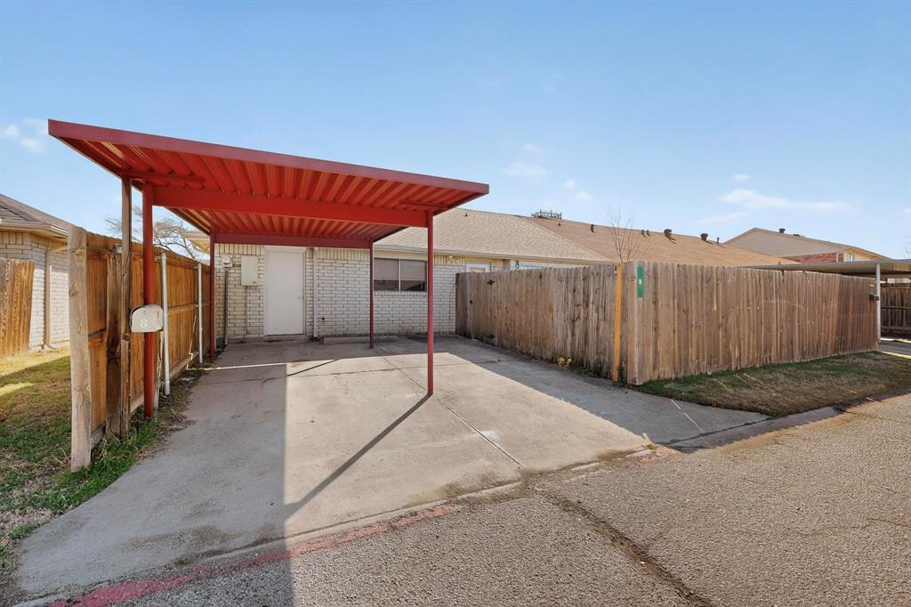 Mountain Creek Twnhs - Residential