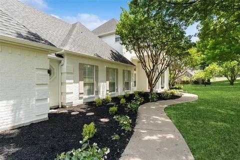 606 Sorita Circle