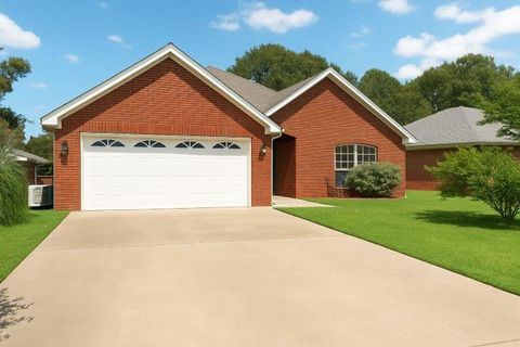 1838 Park Place Mineola TX 75773