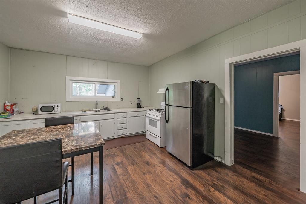 HAMPTON - Residential