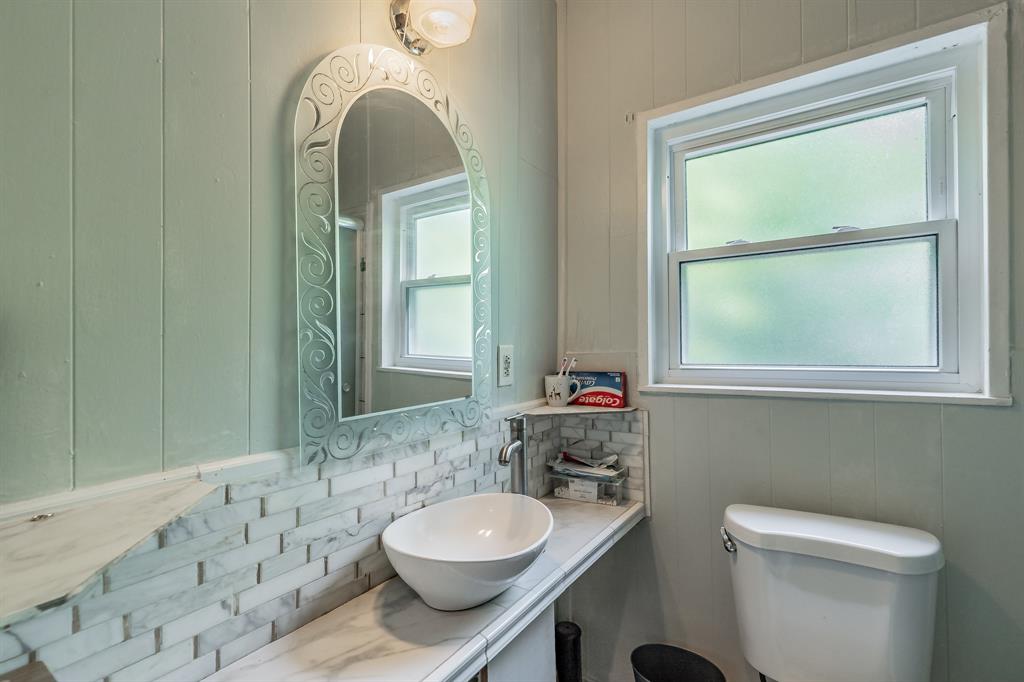 HAMPTON - Residential