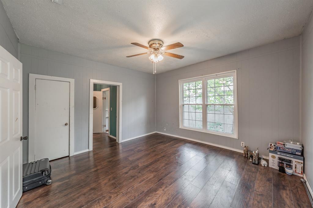 HAMPTON - Residential