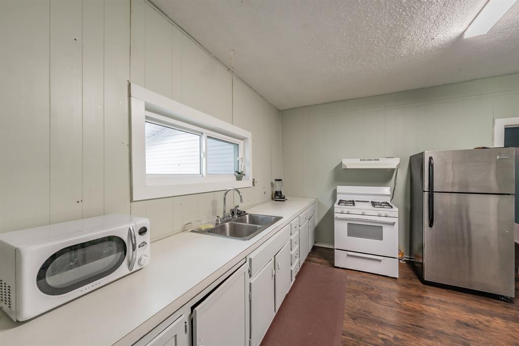 HAMPTON - Residential