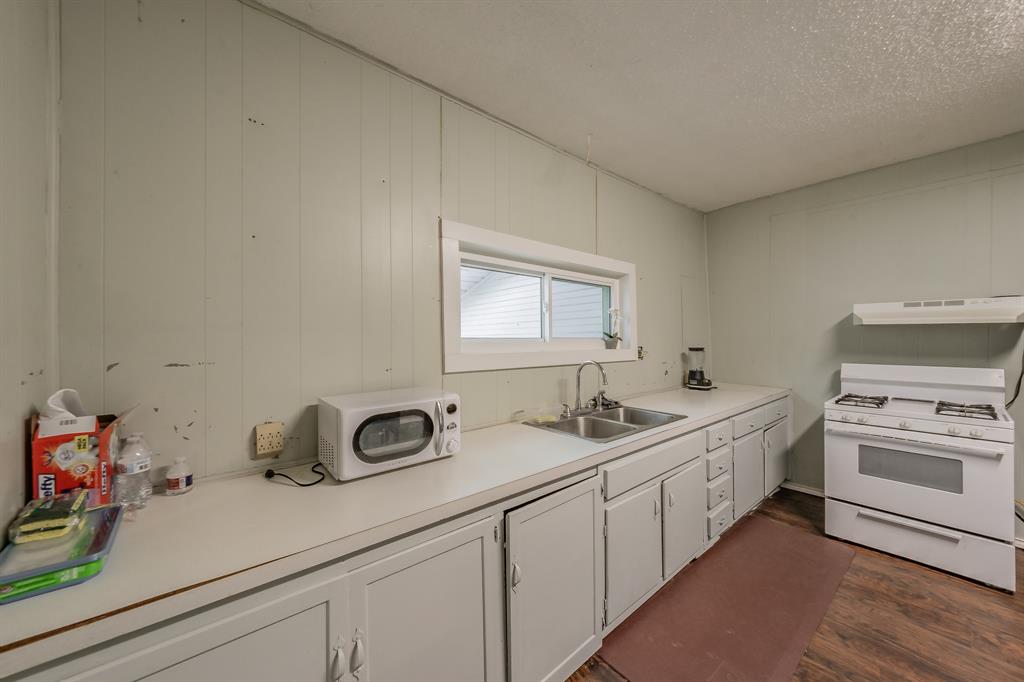 HAMPTON - Residential