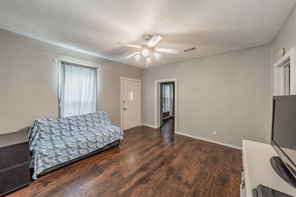 HAMPTON - Residential