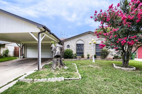 Photo of 14303 Seminole Street, Balch Springs, TX 75180 (MLS # 21284402)