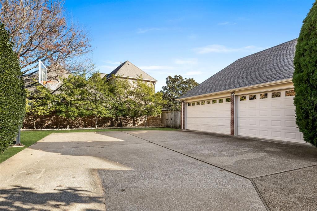 Willow Bend Lakes Ph Ix - Residential