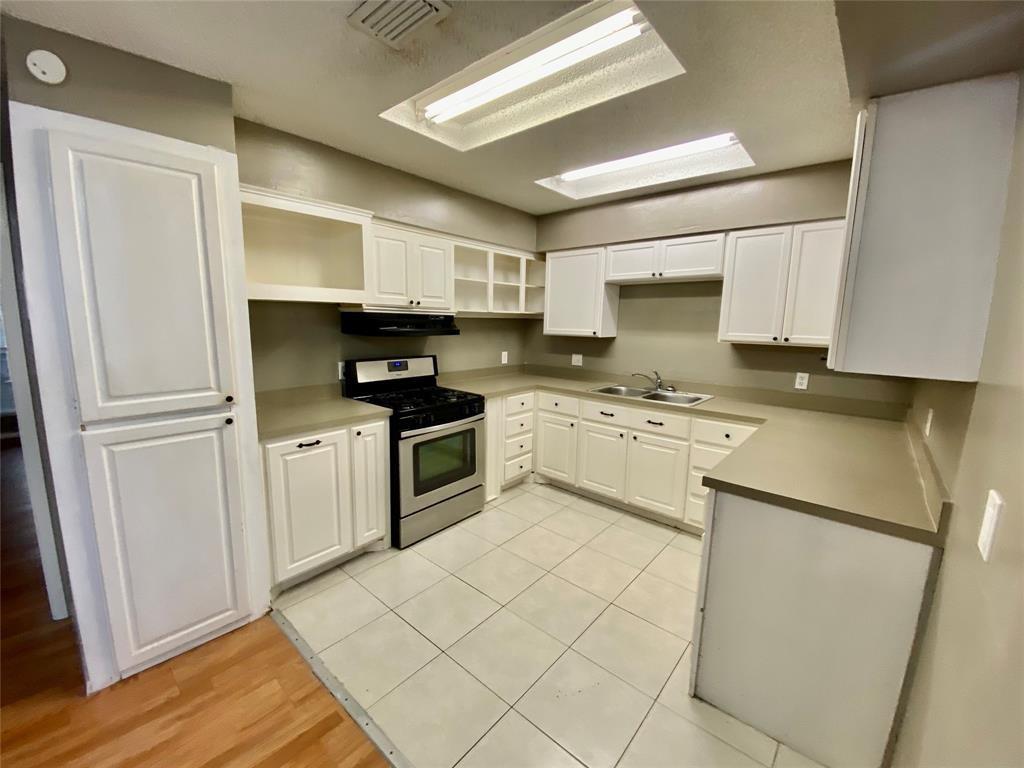 7004 Bennington Drive