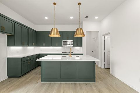 921 Janwood Plano TX 75075