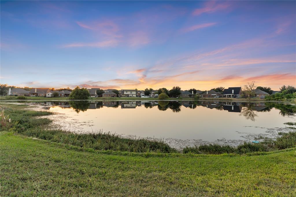 3005 Pinto Loop