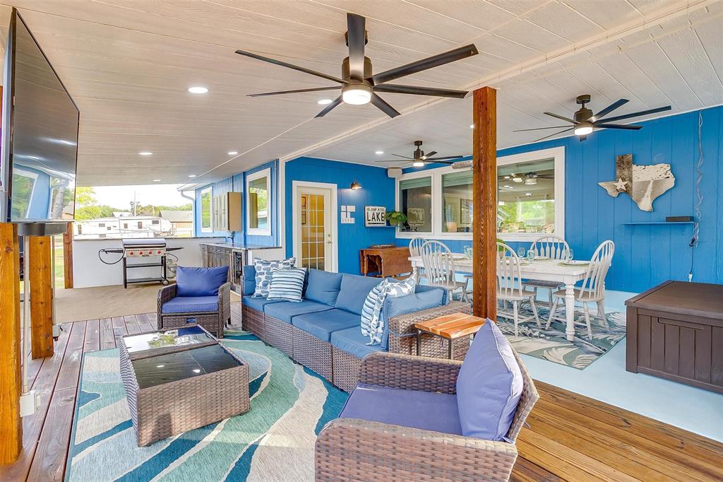 520 Deer Trail