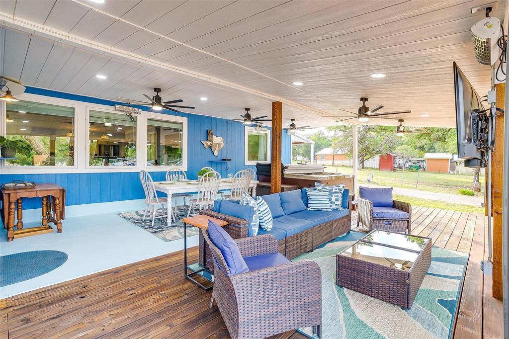 520 Deer Trail