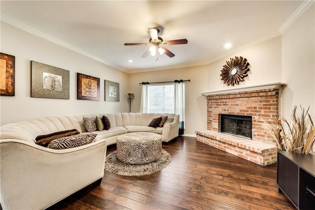 1513 Lodengreen Court