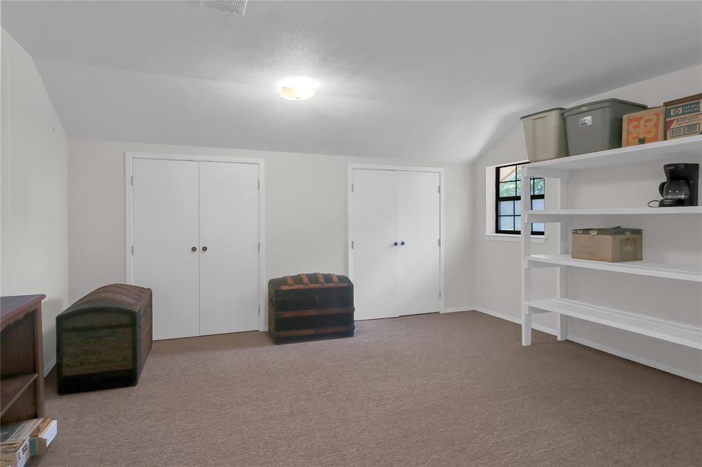 Big Oak Bay - Residential