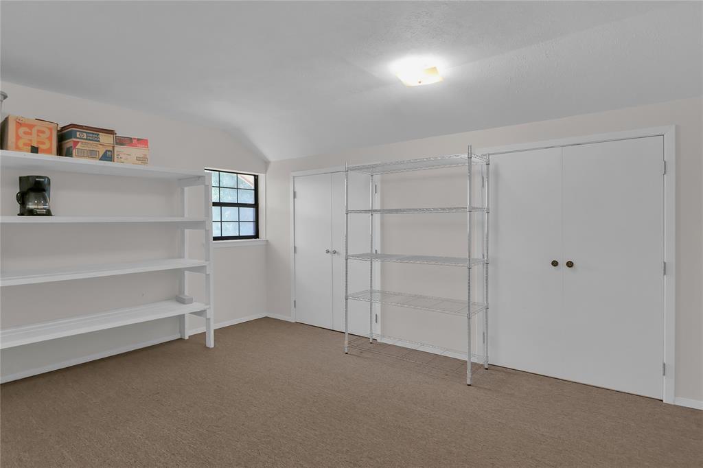 Big Oak Bay - Residential