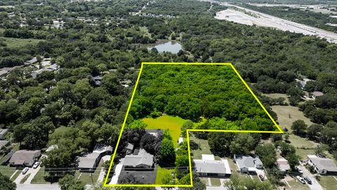 Photo of 2481 Juanita Drive, Denison, TX 75020 (MLS # 21272759)
