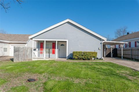 A home in Waxahachie