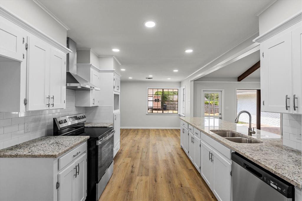 Shreveport, Louisiana 71118, United States, 5 Bedrooms Bedrooms, ,3 BathroomsBathrooms,Residential,Active,197880