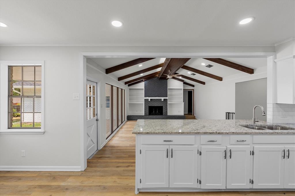 Shreveport, Louisiana 71118, United States, 5 Bedrooms Bedrooms, ,3 BathroomsBathrooms,Residential,Active,197880