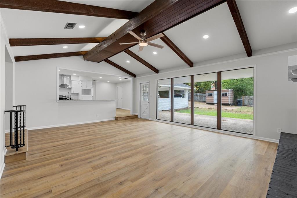 Shreveport, Louisiana 71118, United States, 5 Bedrooms Bedrooms, ,3 BathroomsBathrooms,Residential,Active,197880