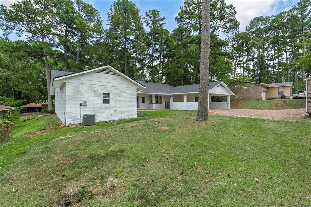 Shreveport, Louisiana 71118, United States, 5 Bedrooms Bedrooms, ,3 BathroomsBathrooms,Residential,Active,197880