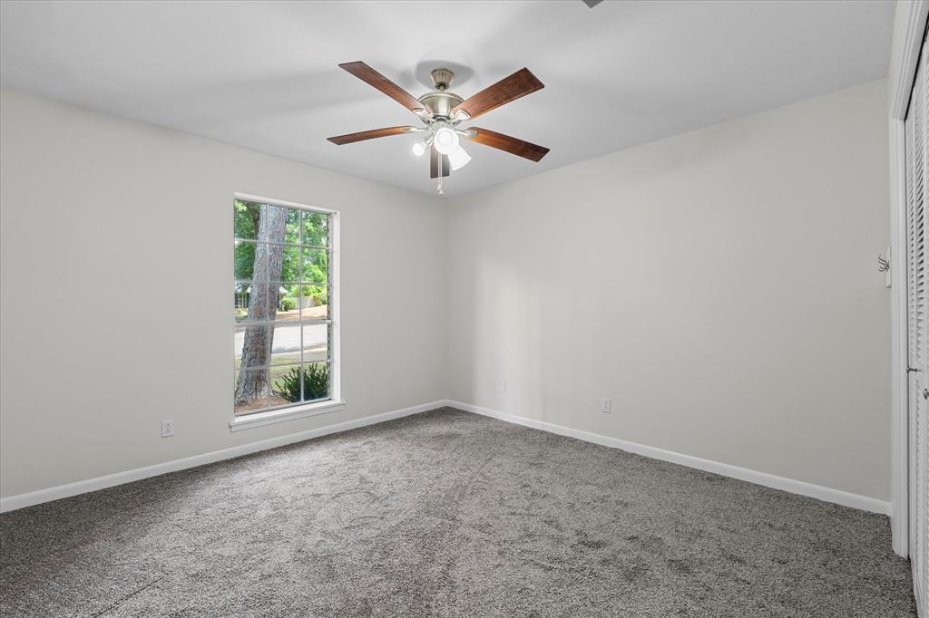 Shreveport, Louisiana 71118, United States, 5 Bedrooms Bedrooms, ,3 BathroomsBathrooms,Residential,Active,197880