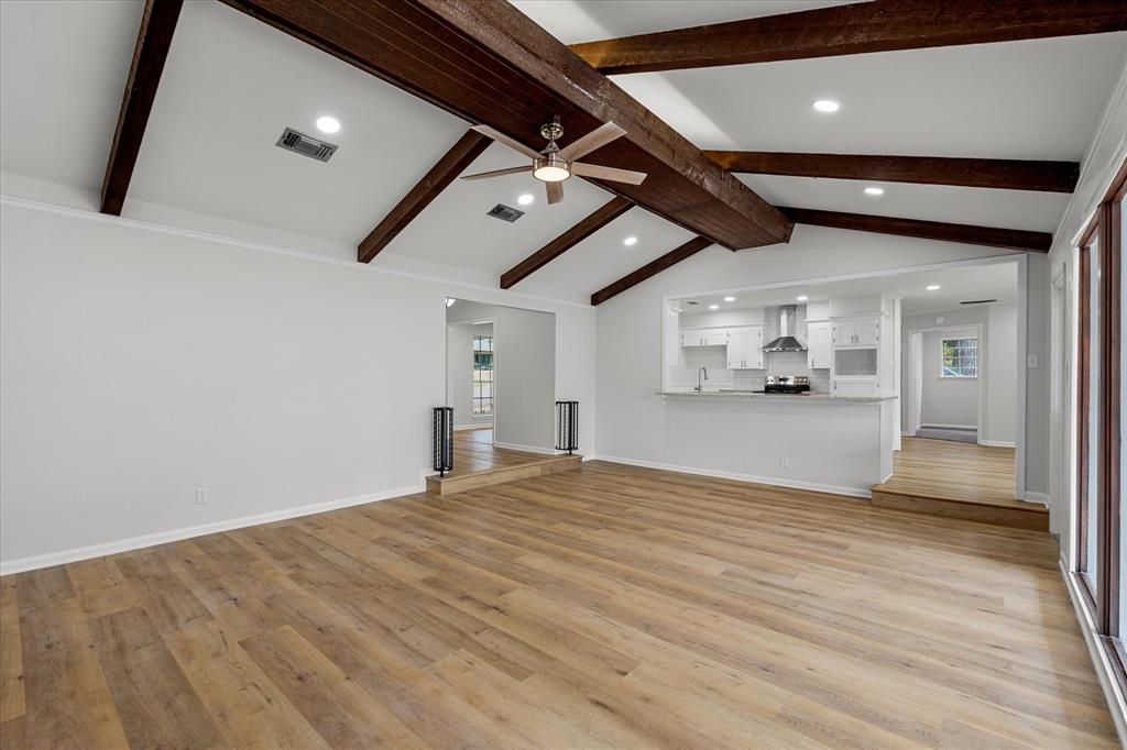 Shreveport, Louisiana 71118, United States, 5 Bedrooms Bedrooms, ,3 BathroomsBathrooms,Residential,Active,197880