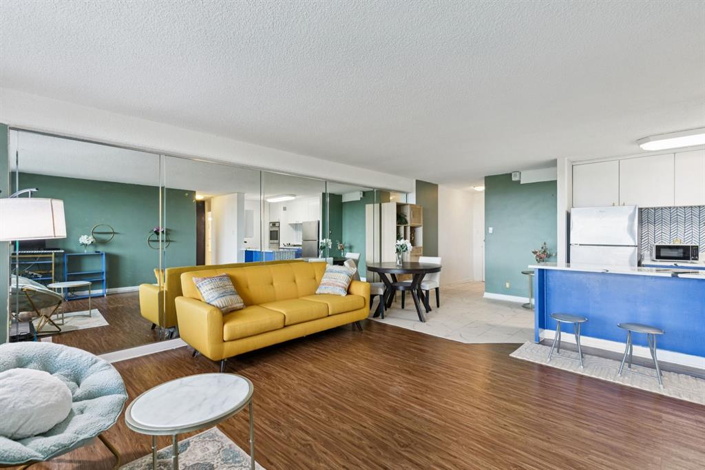 Twenty-One Turtle Creek Condo - Residential Lease