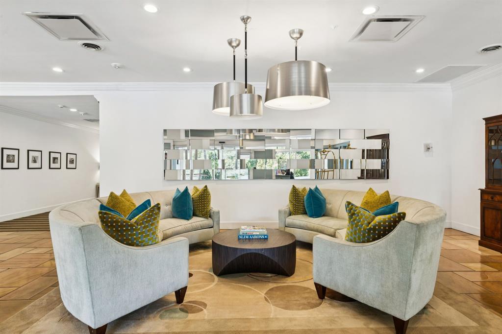 Twenty-One Turtle Creek Condo - Residential Lease