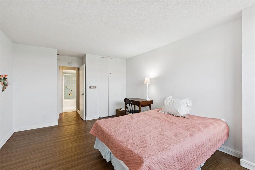 Twenty-One Turtle Creek Condo - Residential Lease