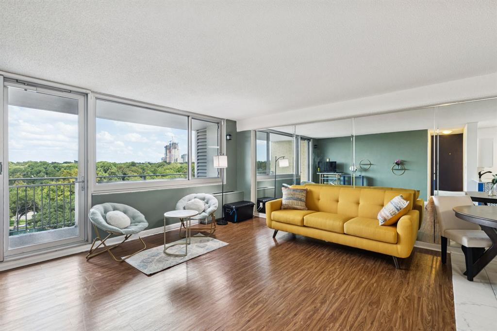 Twenty-One Turtle Creek Condo - Residential Lease